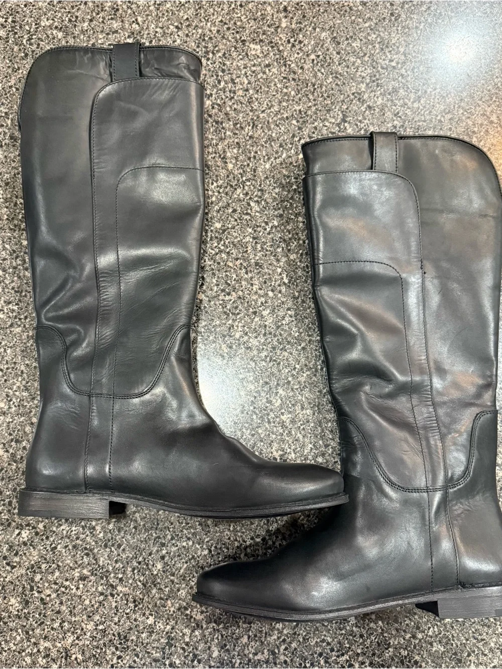 Frye Classic Women's Tall Black Leather Riding Boots Pull on NWOT